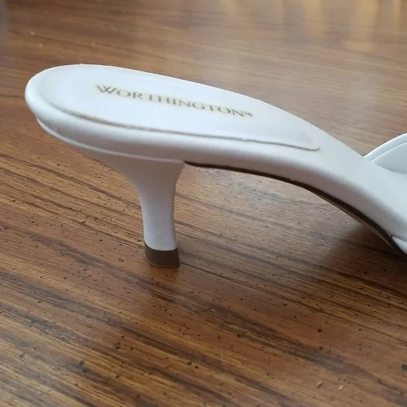 Worthington White Sandals - Picture 3 of 4